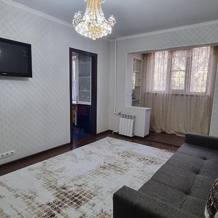 Koktem Apart In The Center Of Almaty Apartment Exterior photo