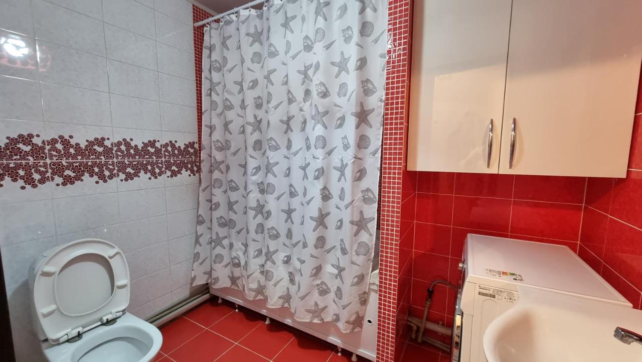 Koktem Apart In The Center Of Almaty Apartment Exterior photo
